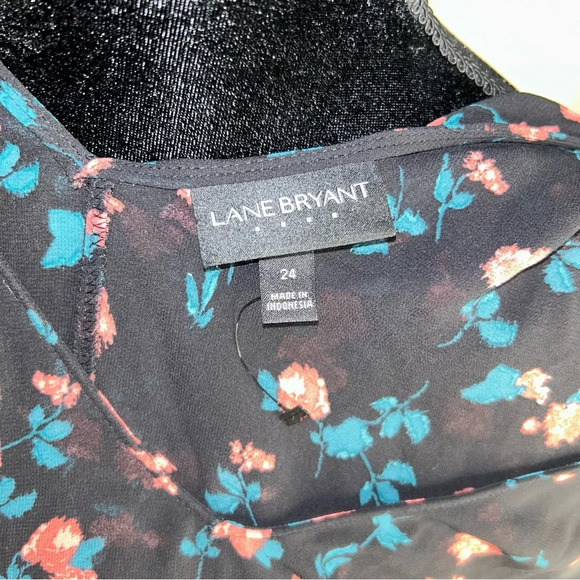 Lane Bryant floral sleeveless top - Picture 7 of 7